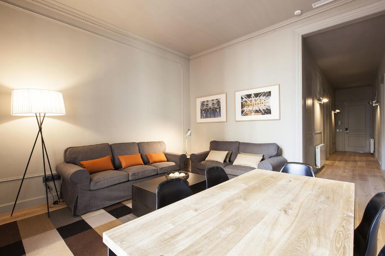 Ab Casa Saltor Apartment บาร์เซโลนา ภายนอก รูปภาพ